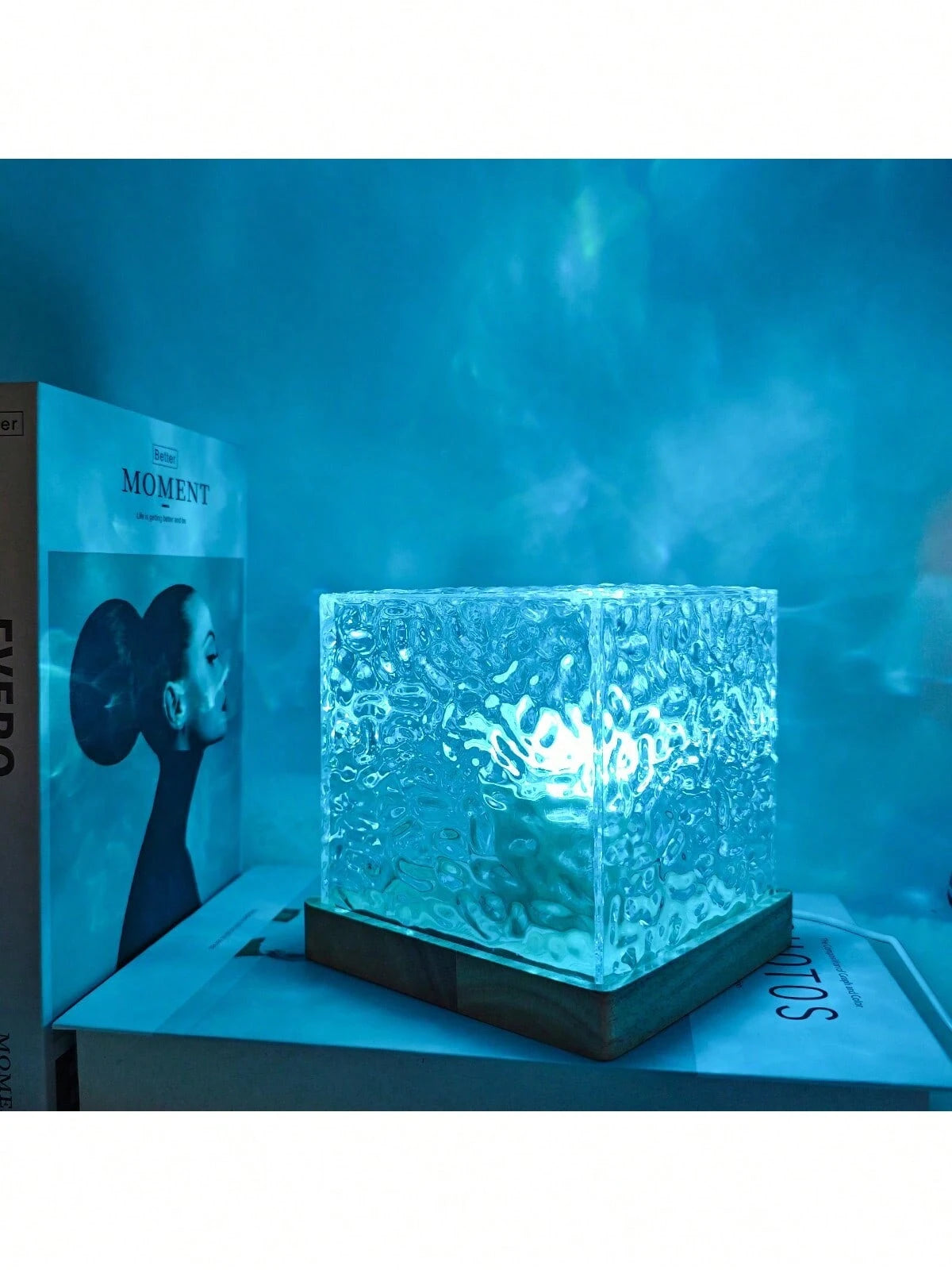 LumiCube - Lampka Ambient Light tworząca efekt fal i chmur